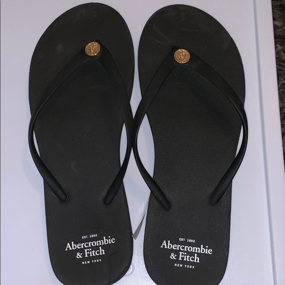 Abercrombie and Fitch flip flops